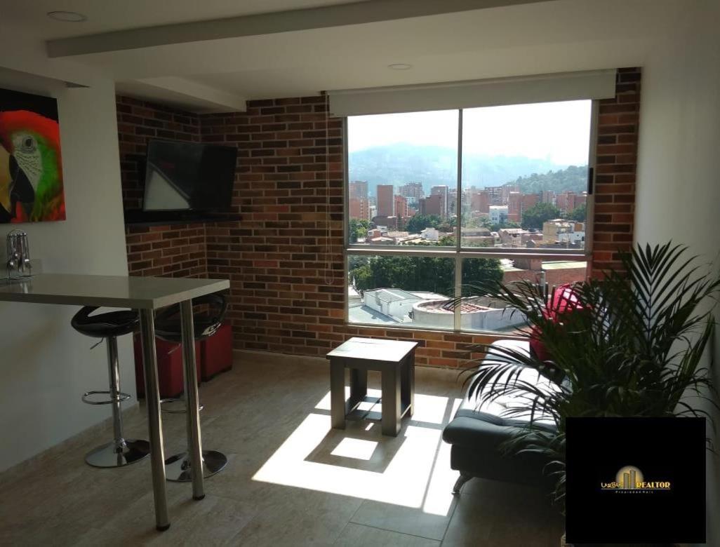 Apartasuites Av Medellín Dış mekan fotoğraf