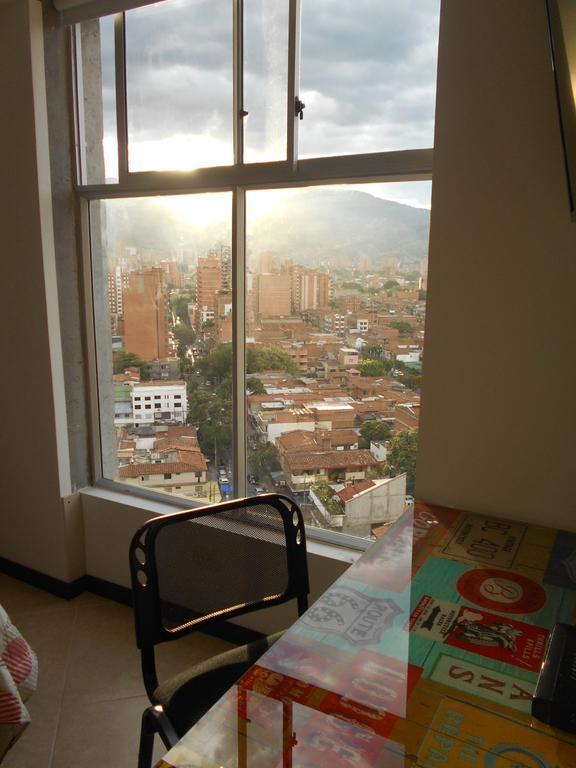 Apartasuites Av Medellín Dış mekan fotoğraf